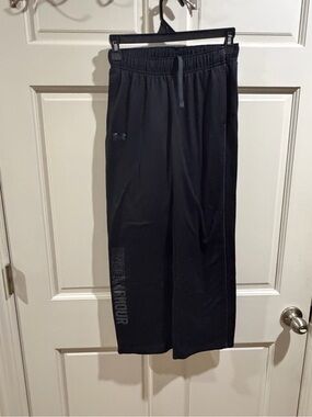 Under Armour Black Performance Joggers with Branded Leg Print Size YMD